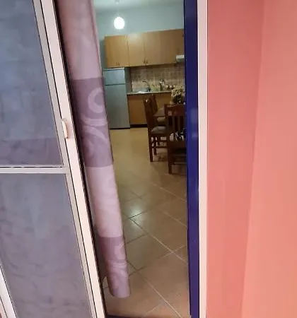 Miami Apartment Golem (Tirana)