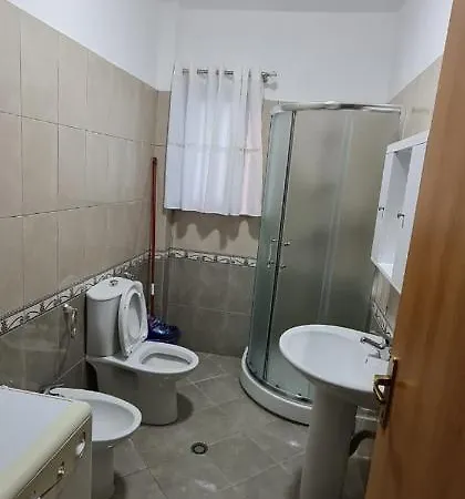 Miami Apartamento Golem (Tirana)