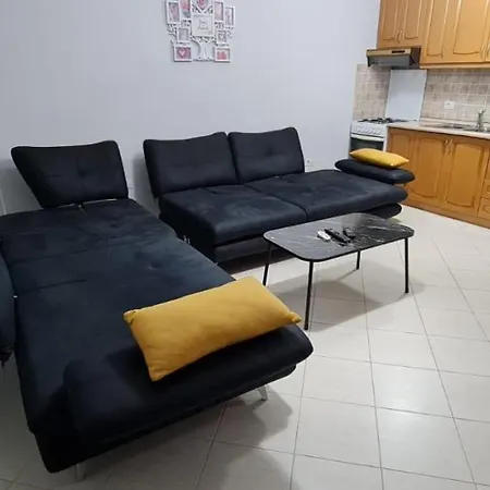 Miami Golem (Tirana)