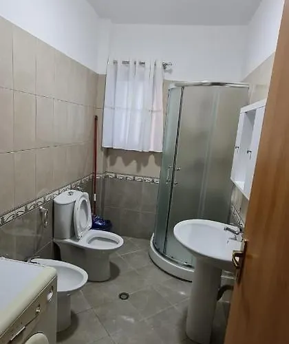 Miami Apartment Golem (Tirana)