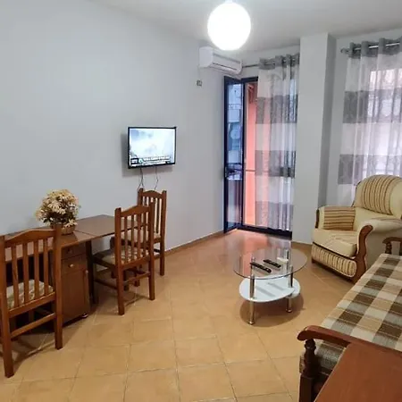 Miami Apartmán Golem (Tirana)