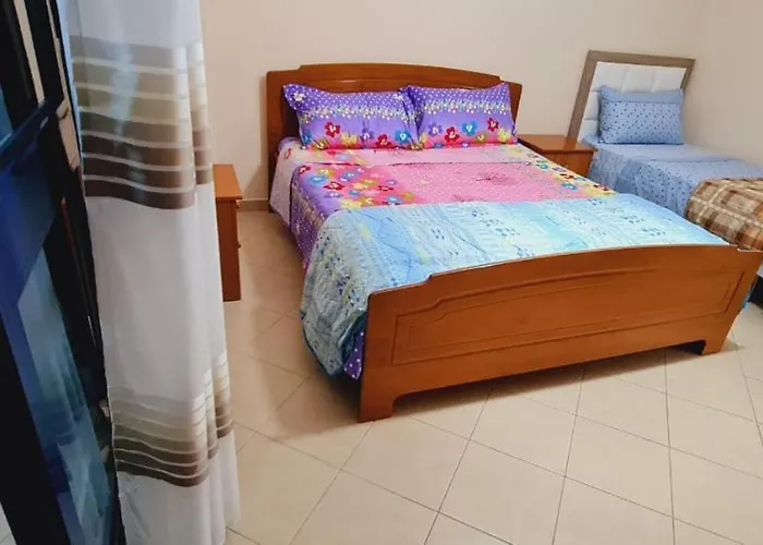 Miami Apartman Golem